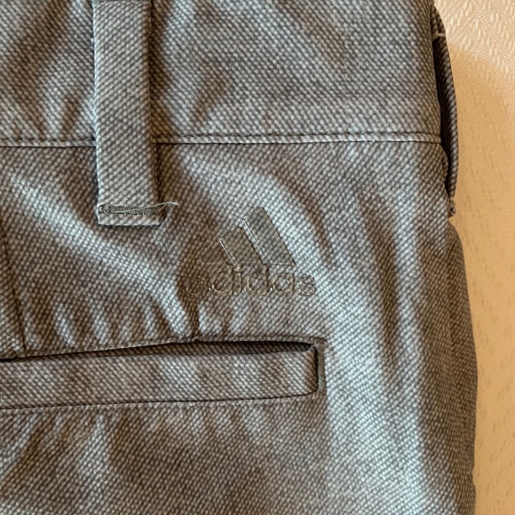 Adidas Short, Size 32, Grey - Picture 6 of 13